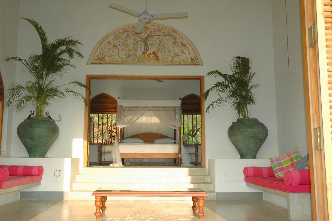 Khomba Beach House Alankuda Экстерьер фото