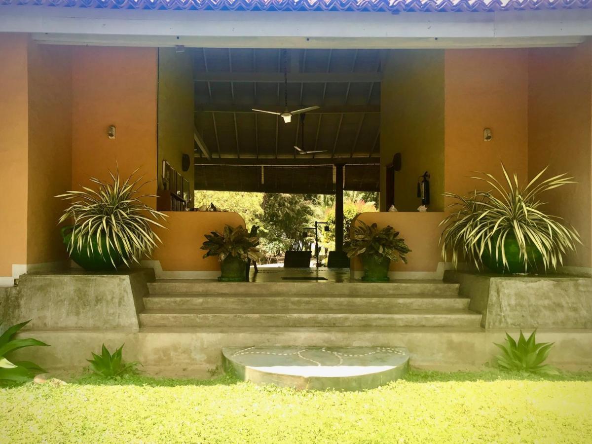 Khomba Beach House Alankuda Экстерьер фото